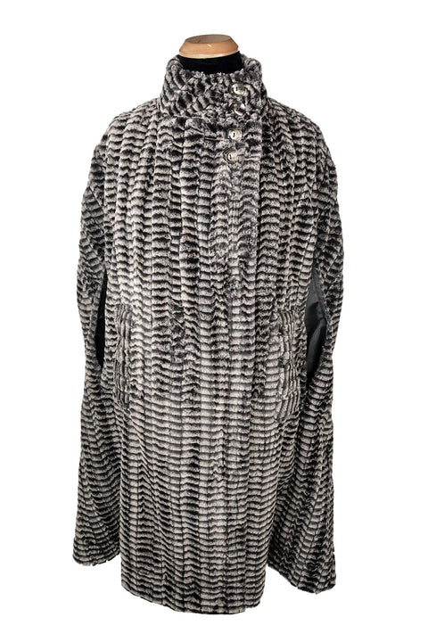 Pandemonium Luxury Faux Fur Long Cape - Black Mamba