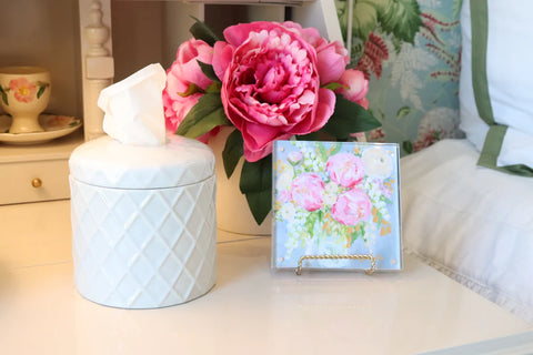 House of Happy Chloe Tissue Vessel