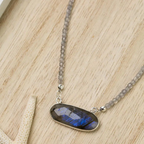 Anne Vaughan Mystic 15-17" Faceted Labradorite Silver Plated Oval Bezel Simple Necklace