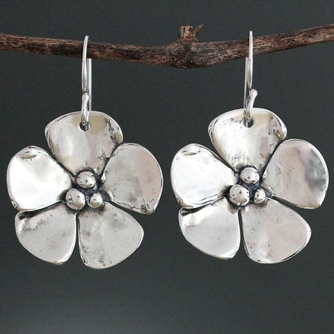 Sherry Tinsman Medium Flower Earrings