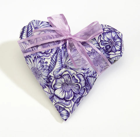 LAVENDER HEART SACHET IN PURPLE BOUQUET