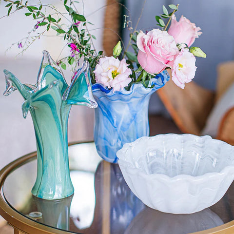 NEW Vietri Onda Glass Green Twisted Flower Vase