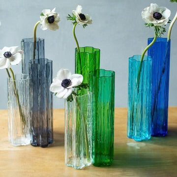 NEW Vietri Flora Glass Green Vase