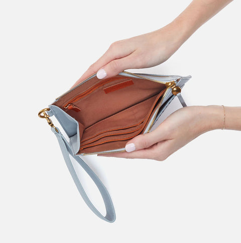 NEW Hobo HART Wristlet - Blue Pearl