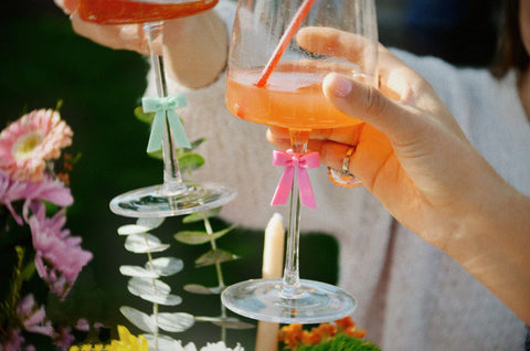 Fred & Friends Tie One On- drink markers