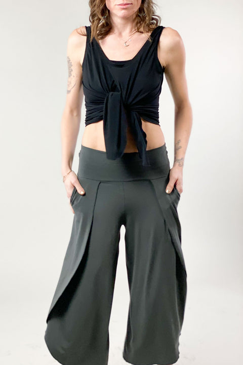 Angelrox Tulip Tissue Tank Black