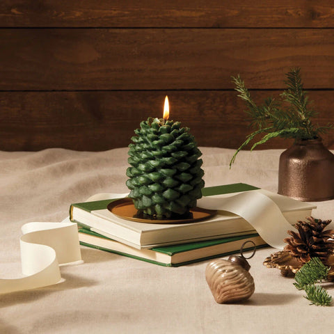 Thymes Frasier Fir Petite Molded Pinecone Candle