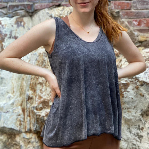 Angelrox Tulip Tissue Tank Mineral